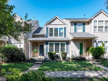 5668 GOSLING DRIVE , CLIFTON, VA 20124