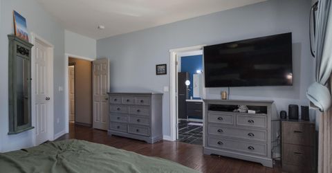 654 Canary Circle, Fernley, NV 89408 Photo