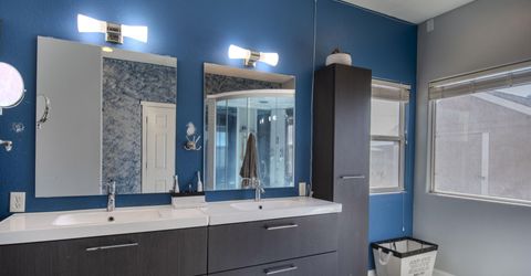 654 Canary Circle, Fernley, NV 89408 Photo