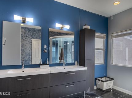 654 Canary Circle, Fernley, NV 89408 Photo