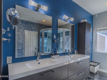 654 Canary Circle, Fernley, NV 89408 Photo