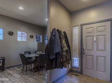 654 Canary Circle, Fernley, NV 89408 Photo