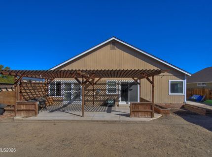 654 Canary Circle, Fernley, NV 89408 Photo