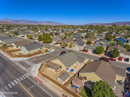 654 Canary Circle, Fernley, NV 89408 Photo