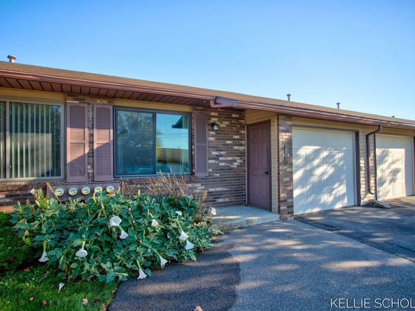 2927 Porter Court SW, Grandville, MI 49418