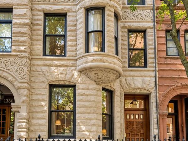 1318 N ASTOR Street , Chicago, IL 60610