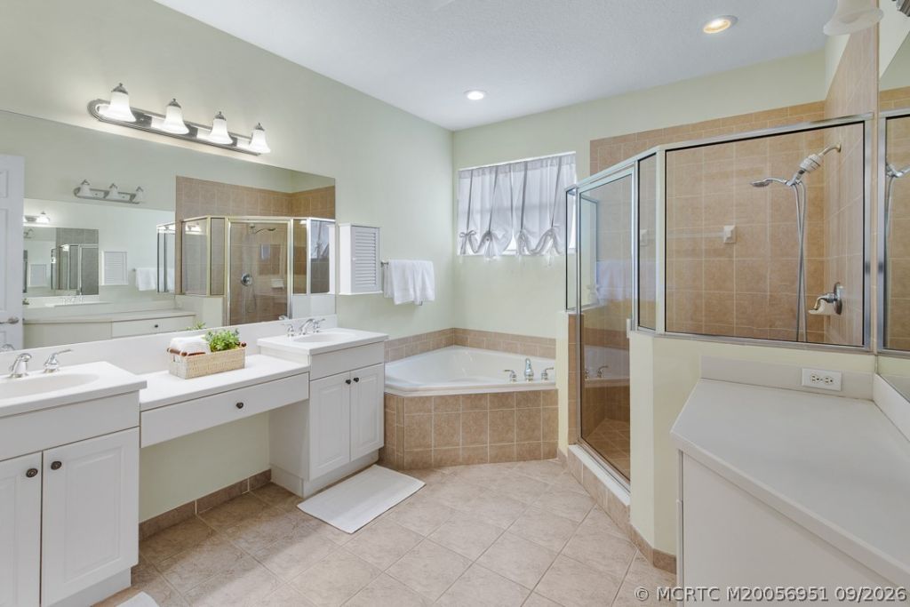 4406 SW Natures Lane , Stuart, FL 34997 Photo