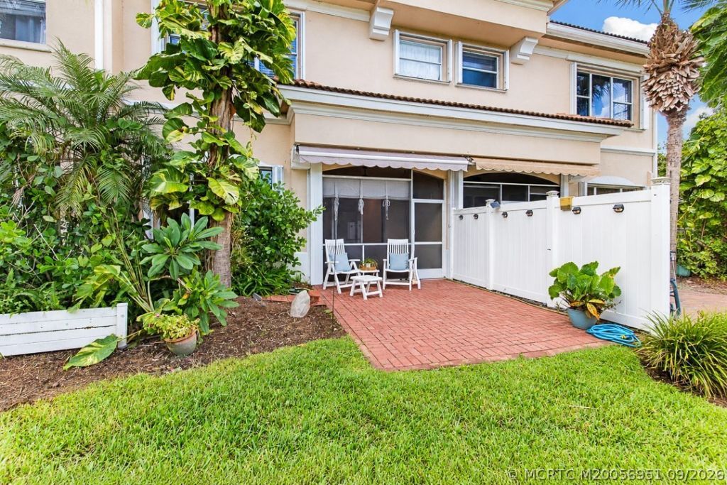 4406 SW Natures Lane , Stuart, FL 34997 Photo