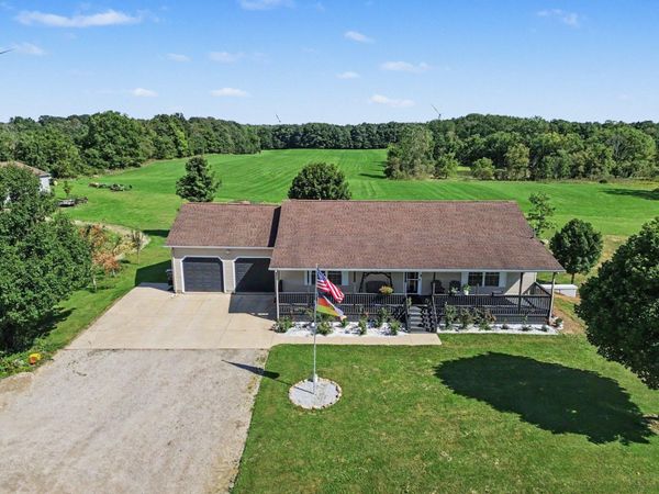 5443 Combs Road, North Adams, MI 49262