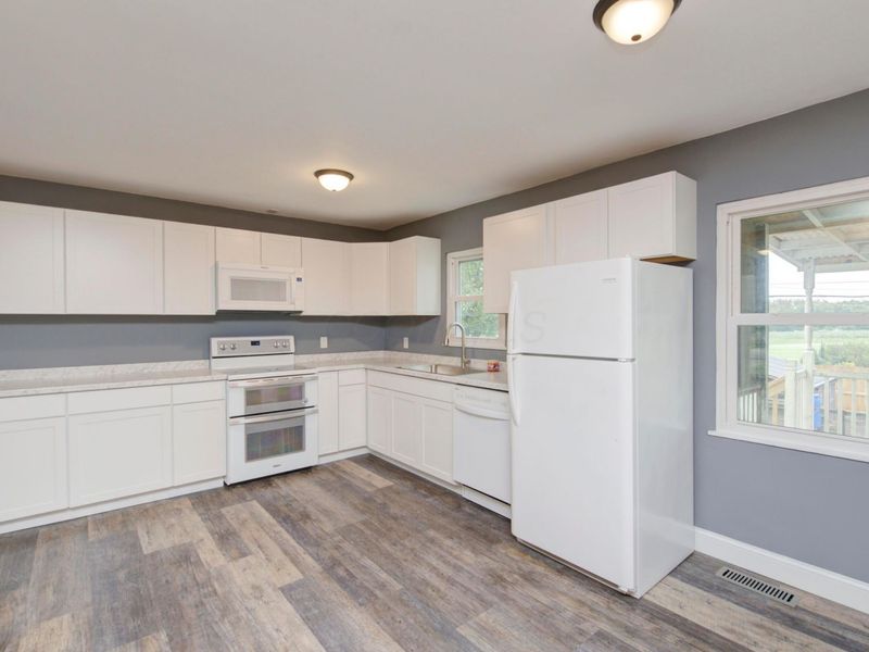 5130 Edgeview Road, Columbus, OH 43207 Photo 12