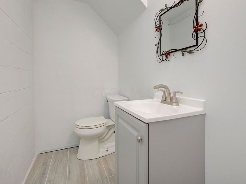 5130 Edgeview Road, Columbus, OH 43207 Photo 31