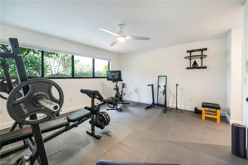 114 Westwood Dr, Naples, FL 34110 Photo