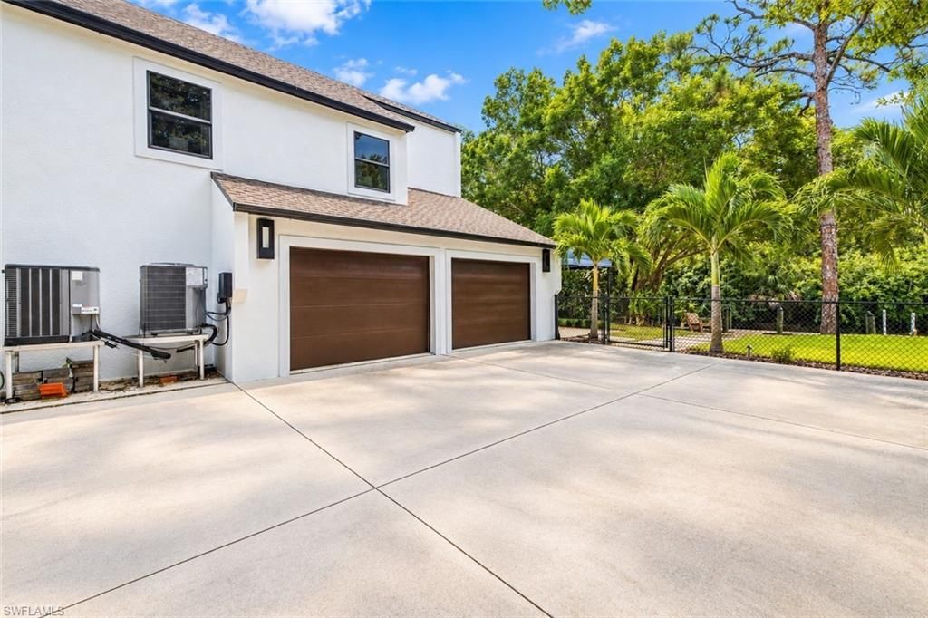 114 Westwood Dr, Naples, FL 34110 Photo