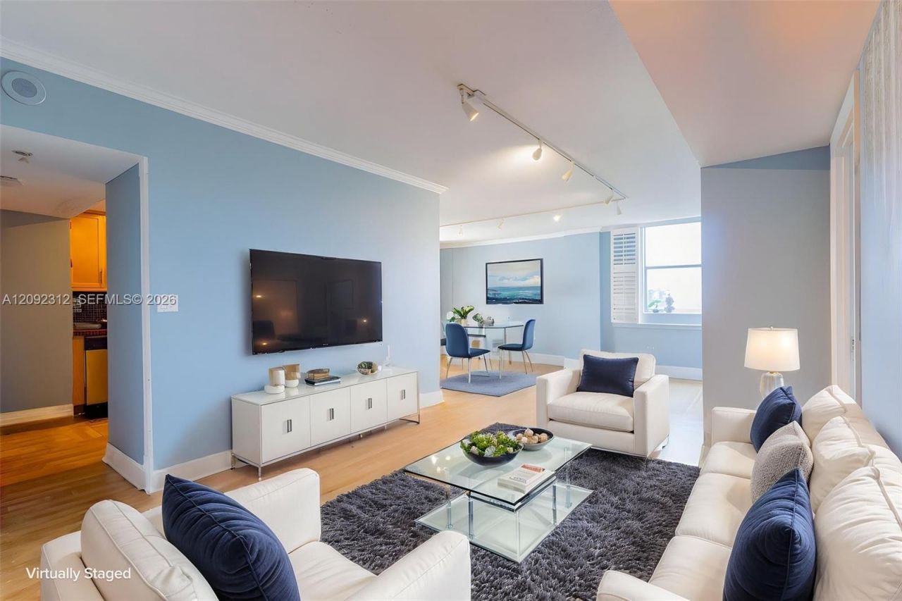 11111 Biscayne Blvd, Unit 6B, Miami, FL 33181 Photo