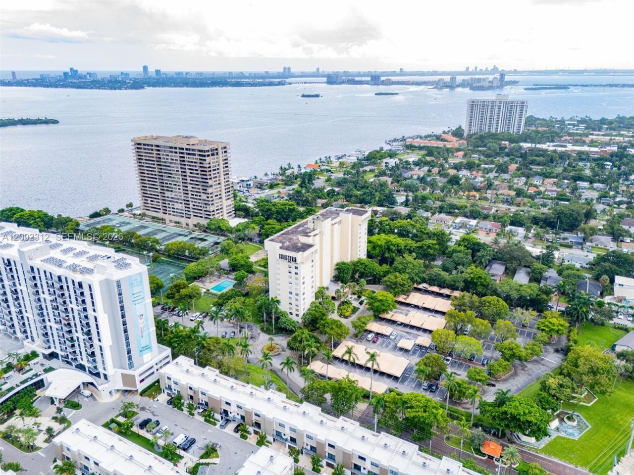 11111 Biscayne Blvd, Unit 6B, Miami, FL 33181 Photo