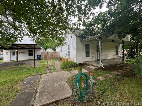 610 W Washington Avenue , Krebs, OK 74554
