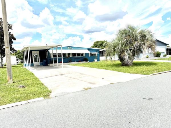7481 FIRST CIRCLE DRIVE , BROOKSVILLE, FL 34613