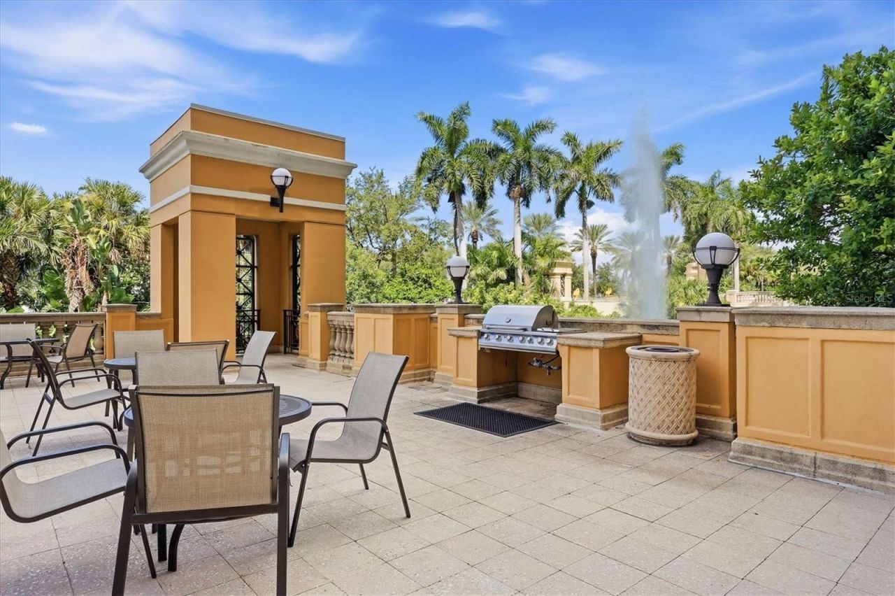750 N Tamiami Trail, Unit 517, Sarasota, FL 34236 Photo