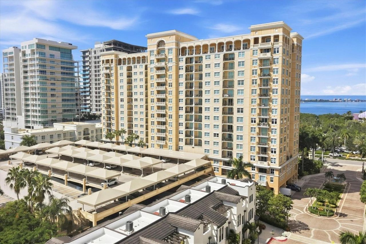 750 N Tamiami Trail, Unit 517, Sarasota, FL 34236 Photo