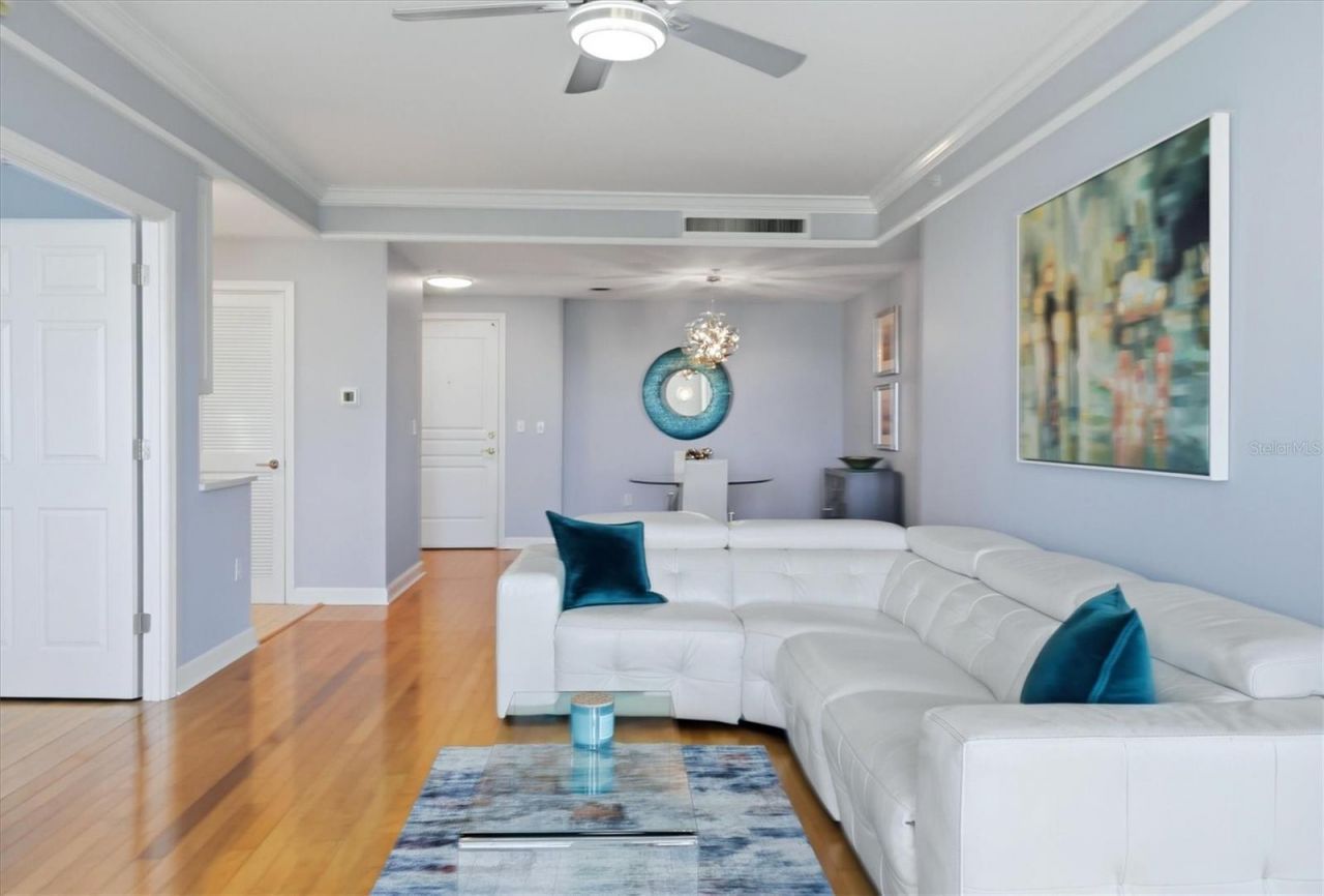 750 N Tamiami Trail, Unit 517, Sarasota, FL 34236 Photo