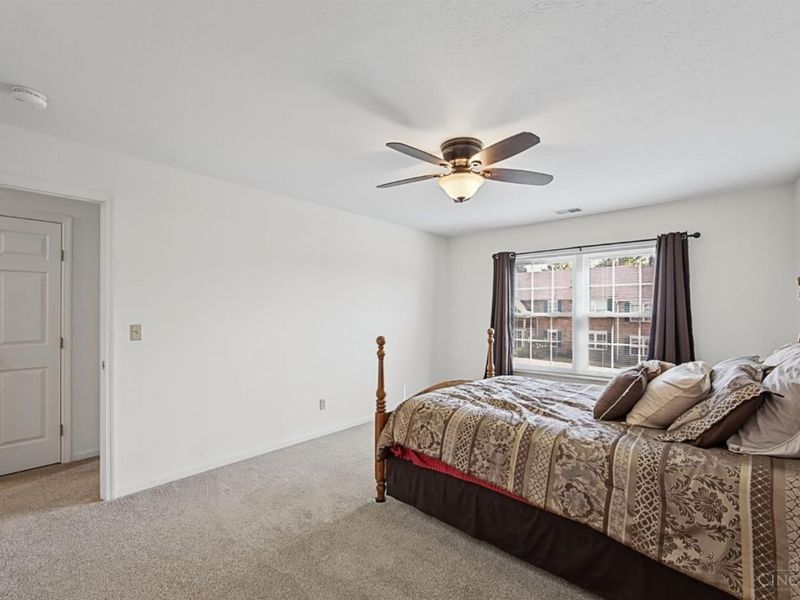 8742 Carrousel Park Circle, Unit 91, Colerain Township, OH 45251 Photo 13