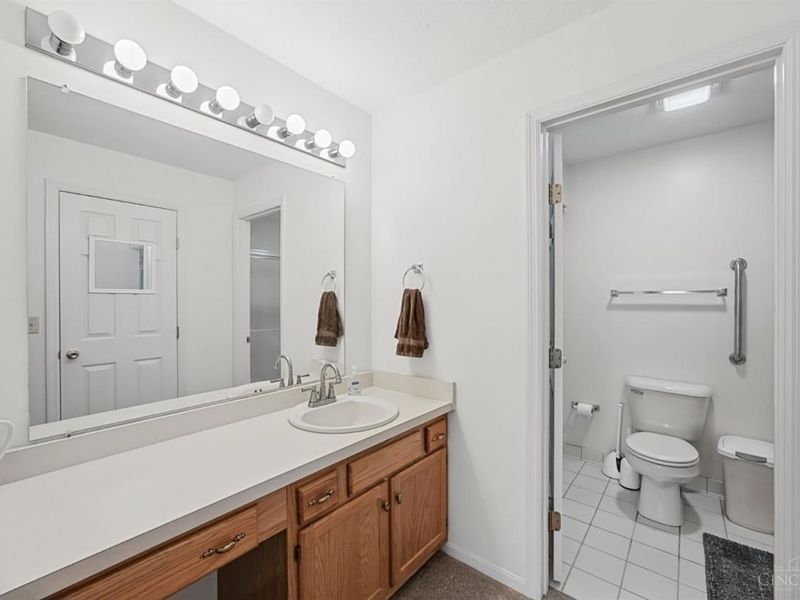 8742 Carrousel Park Circle, Unit 91, Colerain Township, OH 45251 Photo 15