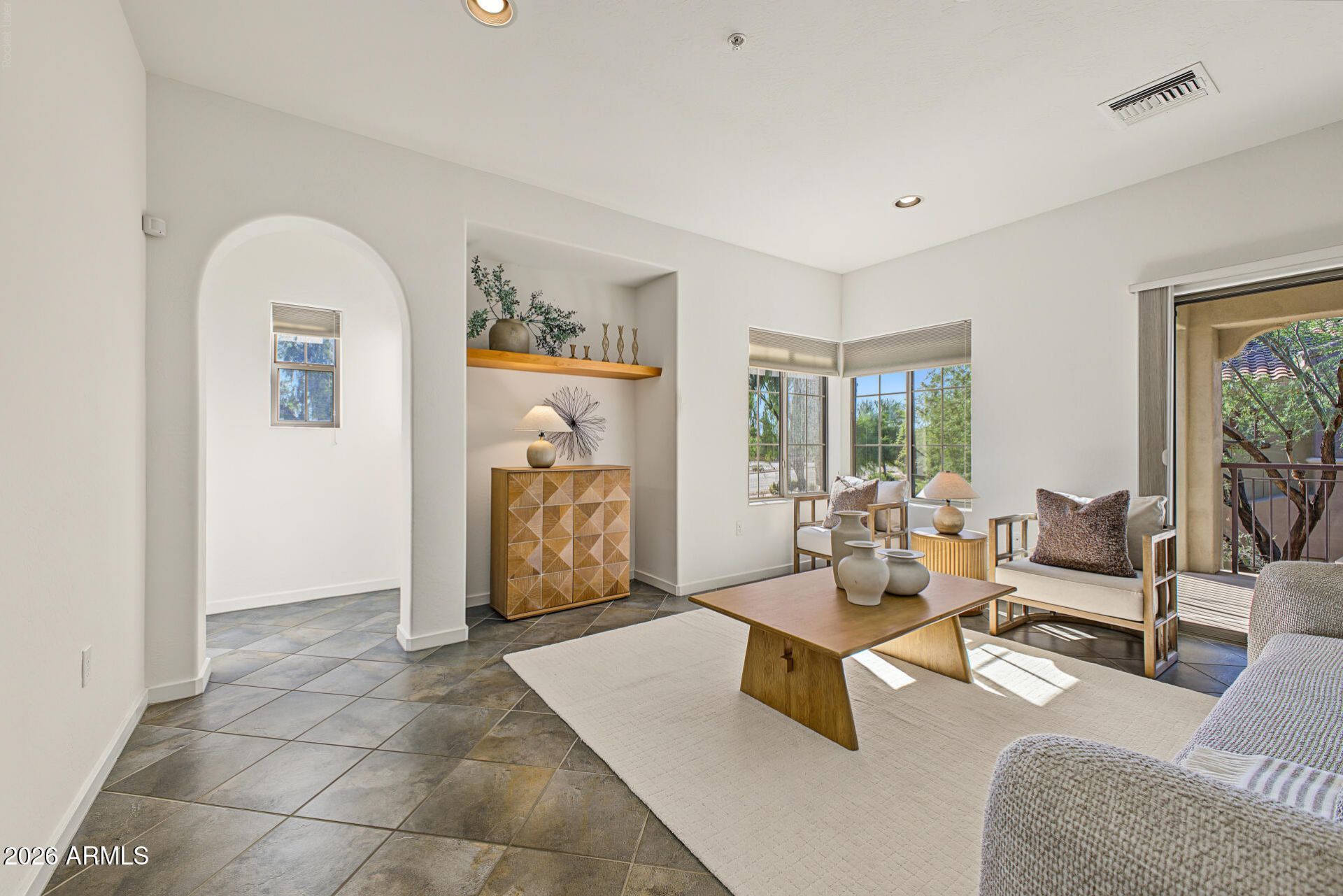 3935 E Rough Rider Road, Unit 1186, Phoenix, AZ 85050 Main Photo