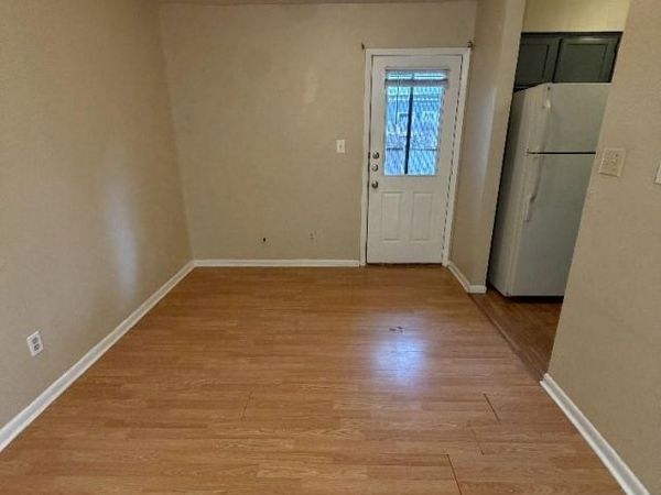139 Elm DR, Unit 104, Lockhart, TX 78644