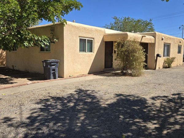 620 San Pedro Drive SE, Albuquerque, NM 87108