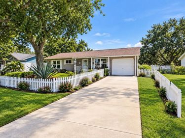 35 HICKORY TRACK WAY , OCALA, FL 34472