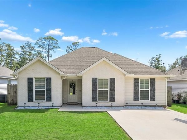 1506 FRANKLIN Street, Mandeville, LA 70448
