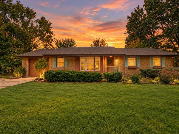 1250 Dogwood Drive, Chesterton, IN 46304