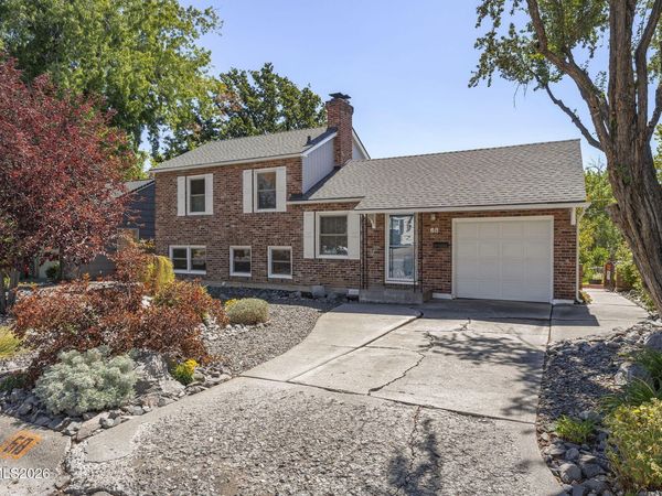 68 Sunnyside Drive, Reno, NV 89503