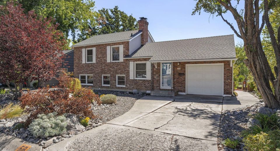68 Sunnyside Drive, Reno, NV 89503 Photo