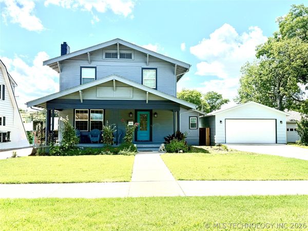 1433 S Dewey Avenue , Bartlesville, OK 74003
