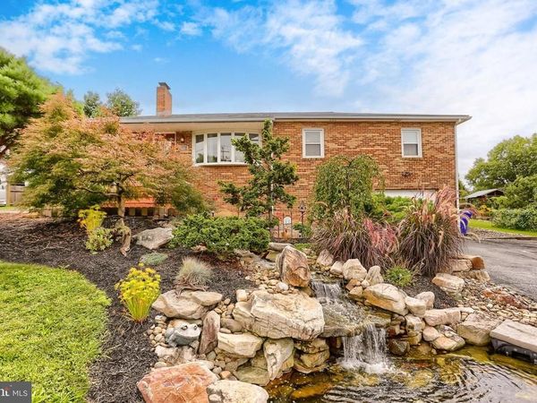 2505 LINGLESTOWN ROAD , HARRISBURG, PA 17110
