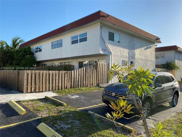 1460 NE 151st St , Unit 102, Miami, FL 33162