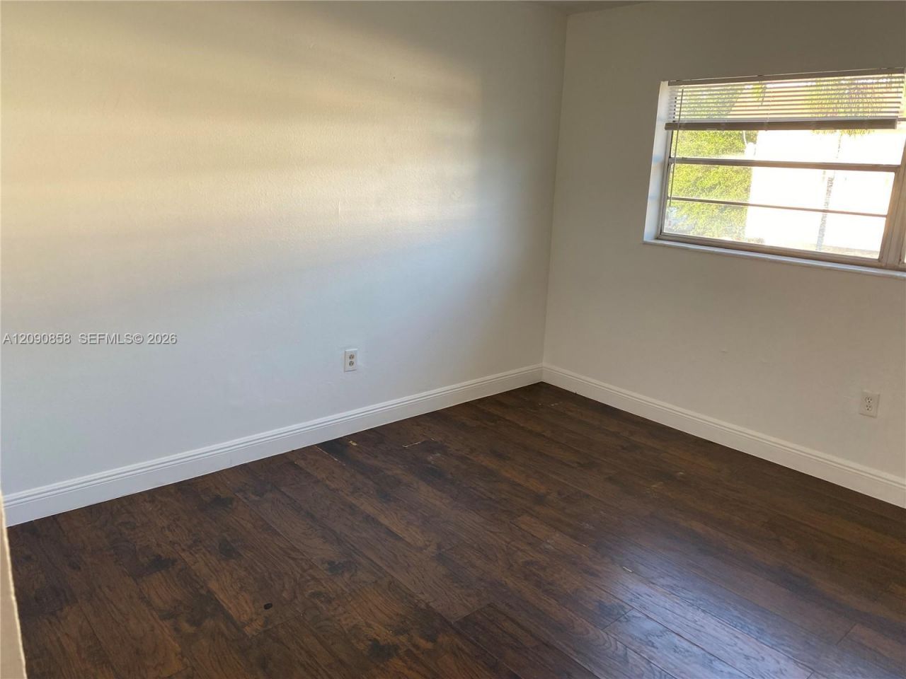 1460 NE 151st St, Unit 102, Miami, FL 33162 Photo