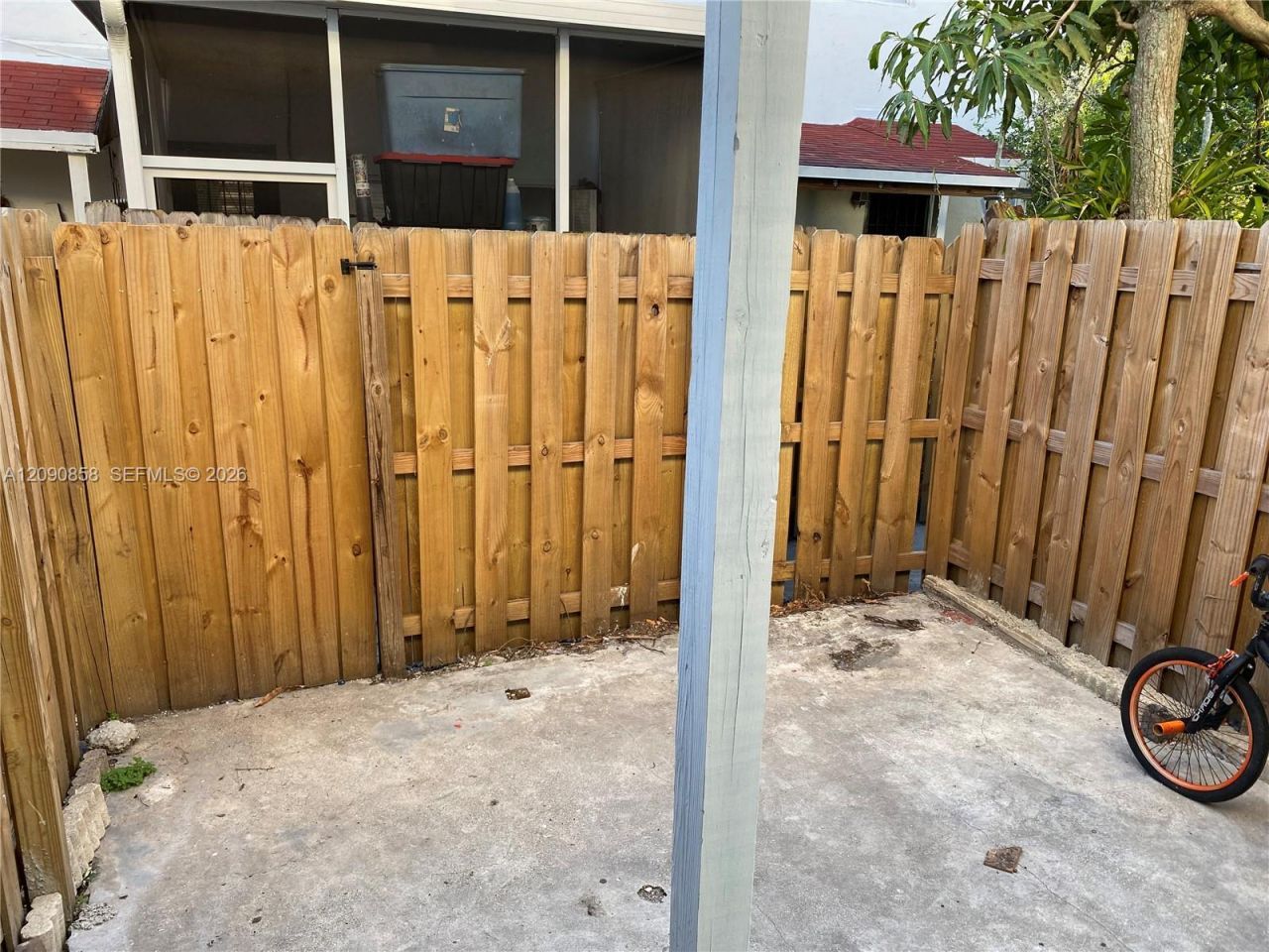 1460 NE 151st St, Unit 102, Miami, FL 33162 Photo