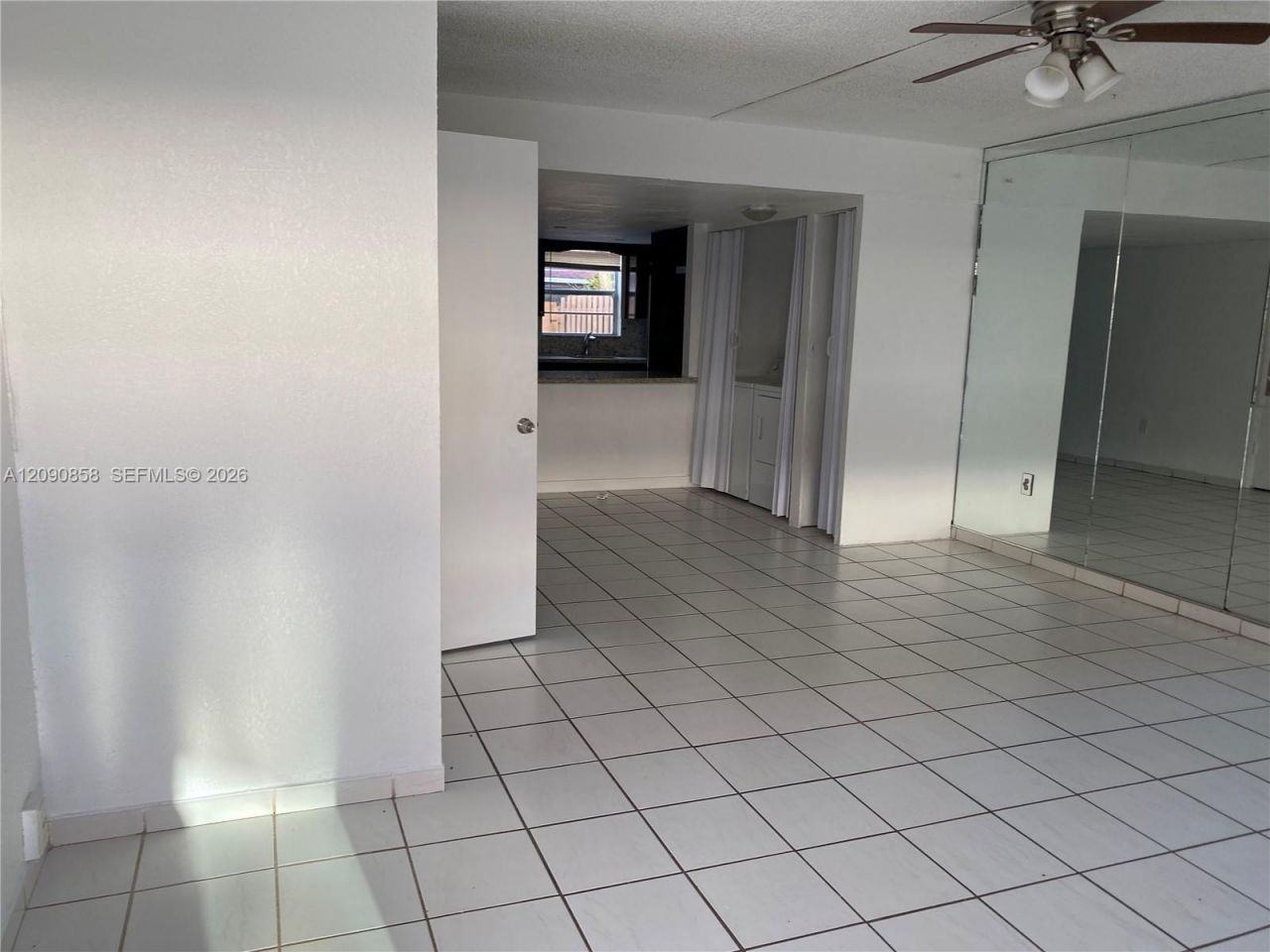 1460 NE 151st St, Unit 102, Miami, FL 33162 Photo
