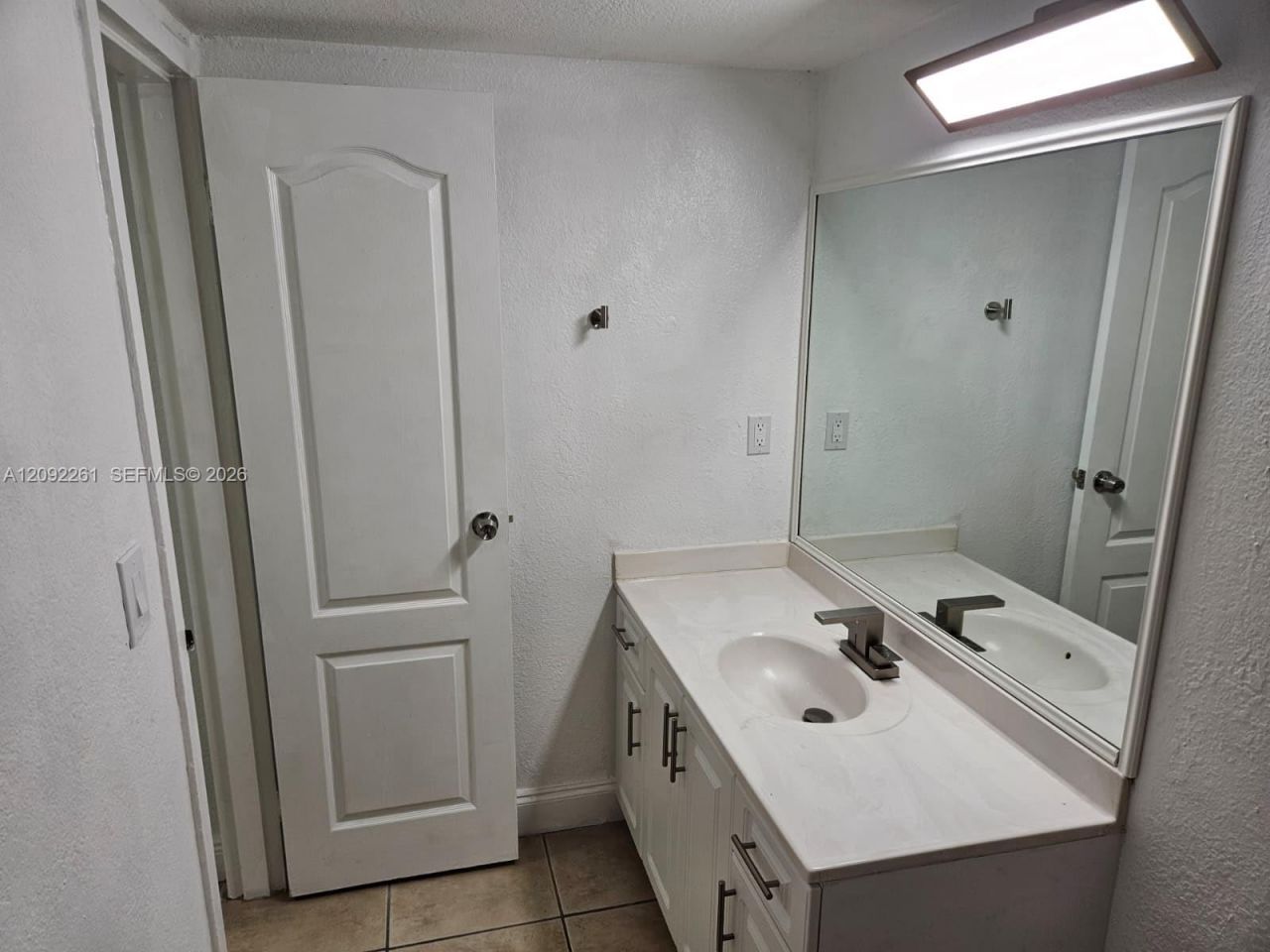 5201 Geneva Way, Unit 201, Doral, FL 33166 Photo