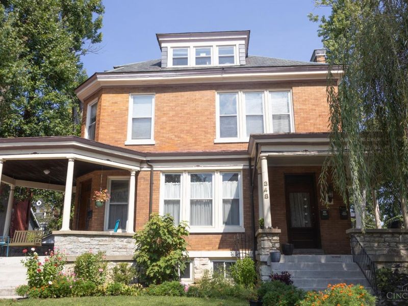 348 Thrall Street, Unit 1, Cincinnati, OH 45220 Photo 1