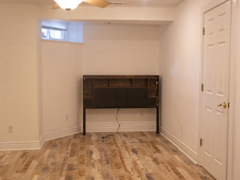 348 Thrall Street, Unit 1, Cincinnati, OH 45220 Photo 10