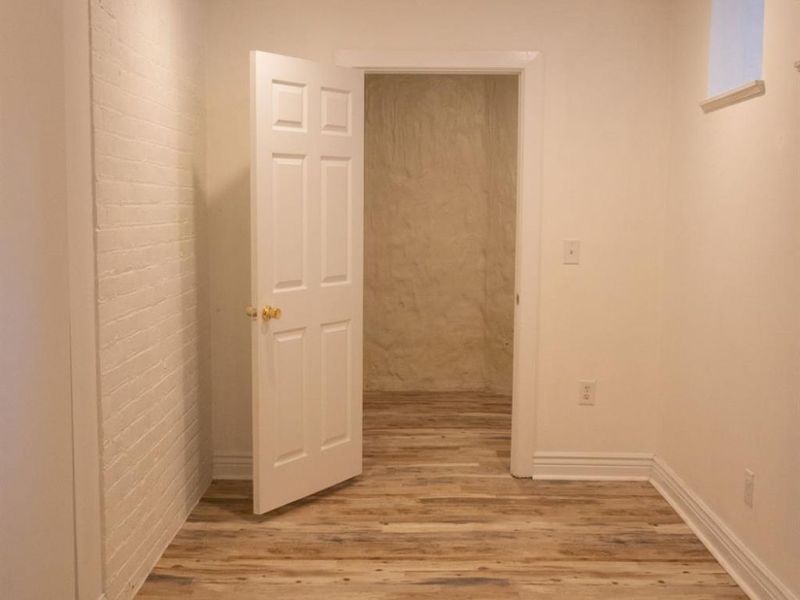348 Thrall Street, Unit 1, Cincinnati, OH 45220 Photo 11