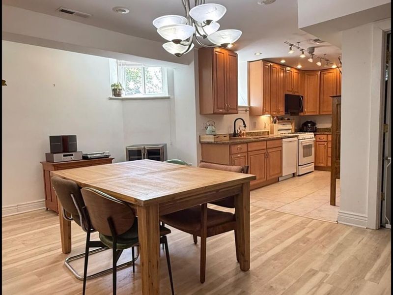 348 Thrall Street, Unit 1, Cincinnati, OH 45220 Photo 8