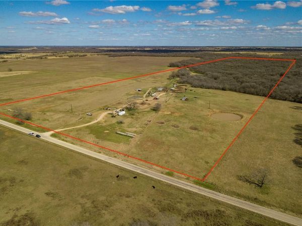 2565 County Rd 442, Thorndale, TX 76577