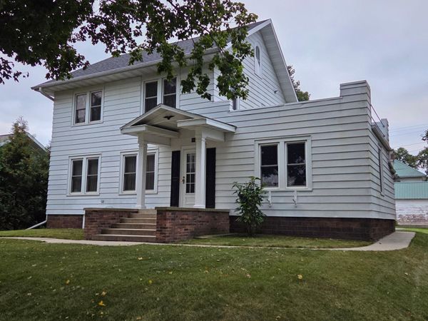 305 N Elm Street, Mabel, MN 55954