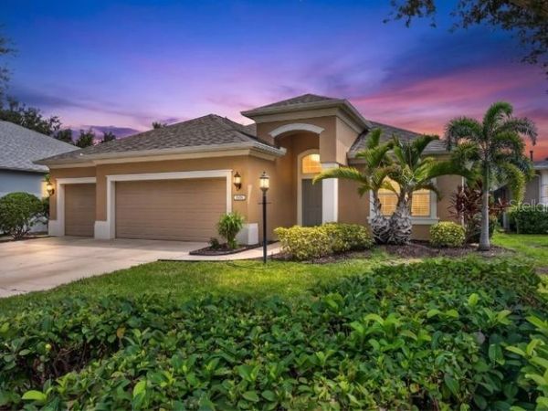 4808 BOSTON COMMON GLEN , BRADENTON, FL 34211