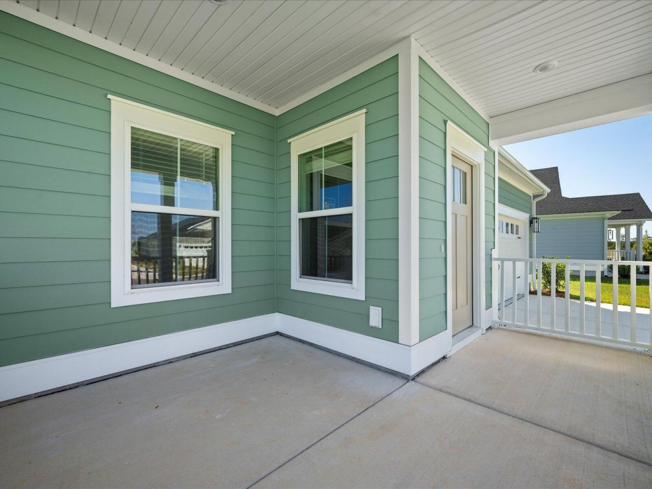 448 Radiant Blue Way Photo 3