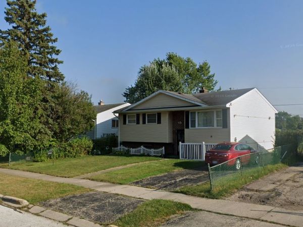 2631 Kennedy Drive , North Chicago, IL 60064